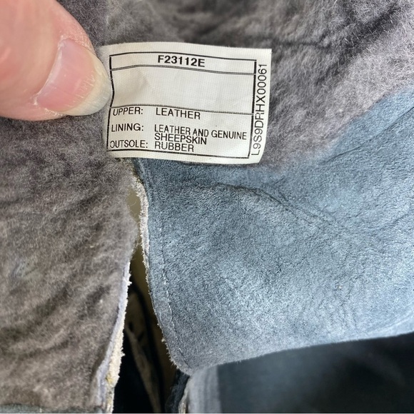 UGG Stellah‎ Claw Graffiti Fur Lined Hightop Sneakers Short Boots Womens 8 DISC - Picture 10 of 14